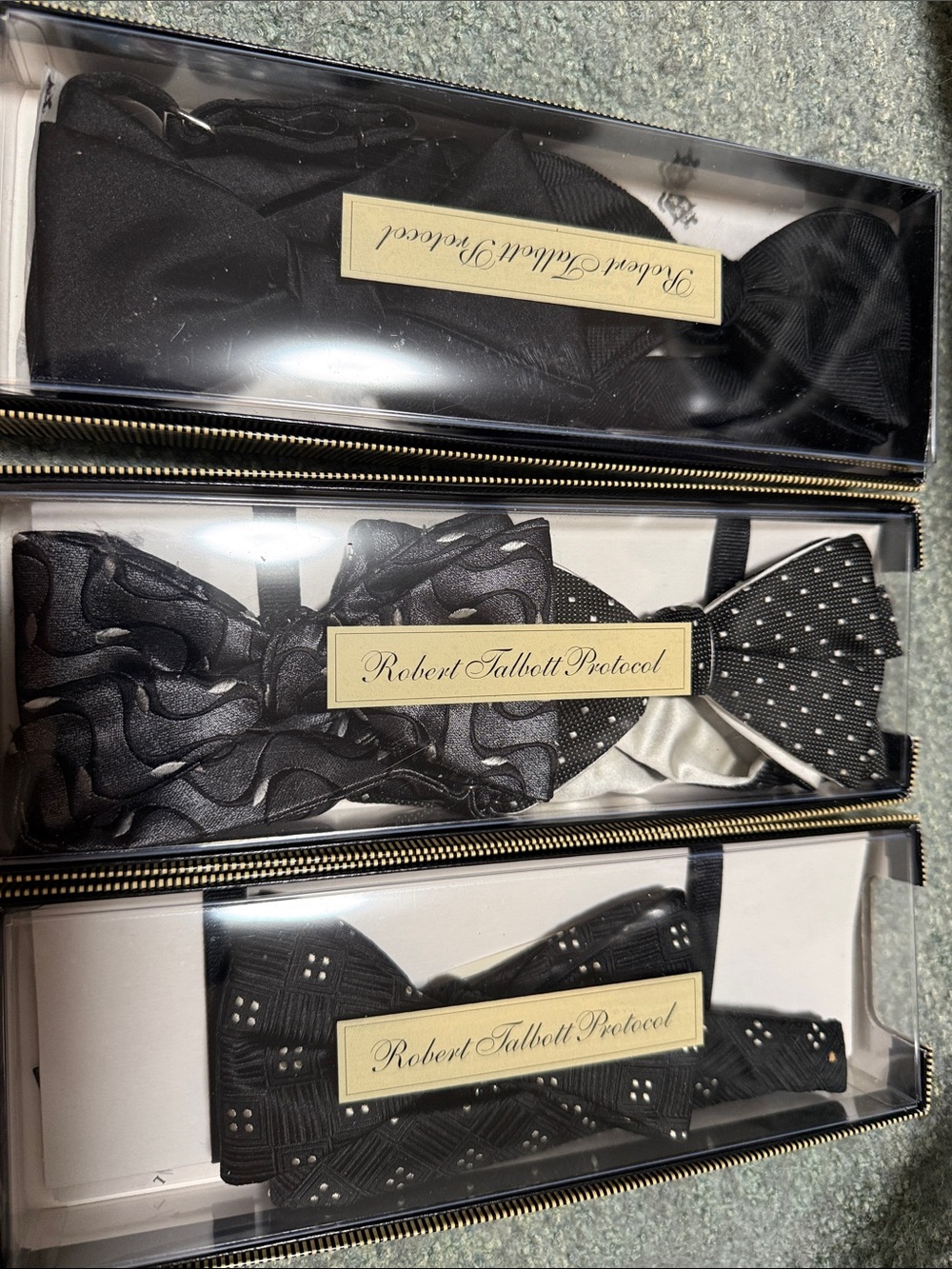 Robert Talbott Black Men's Bow Tie Set with Patterns